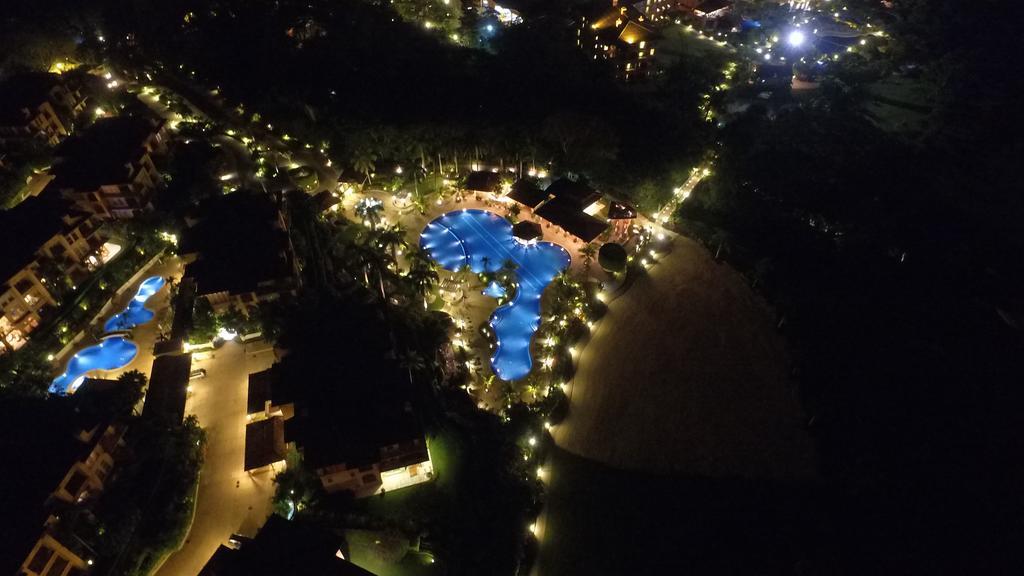 Hrg Condos At Los Suenos Jacó Esterno foto