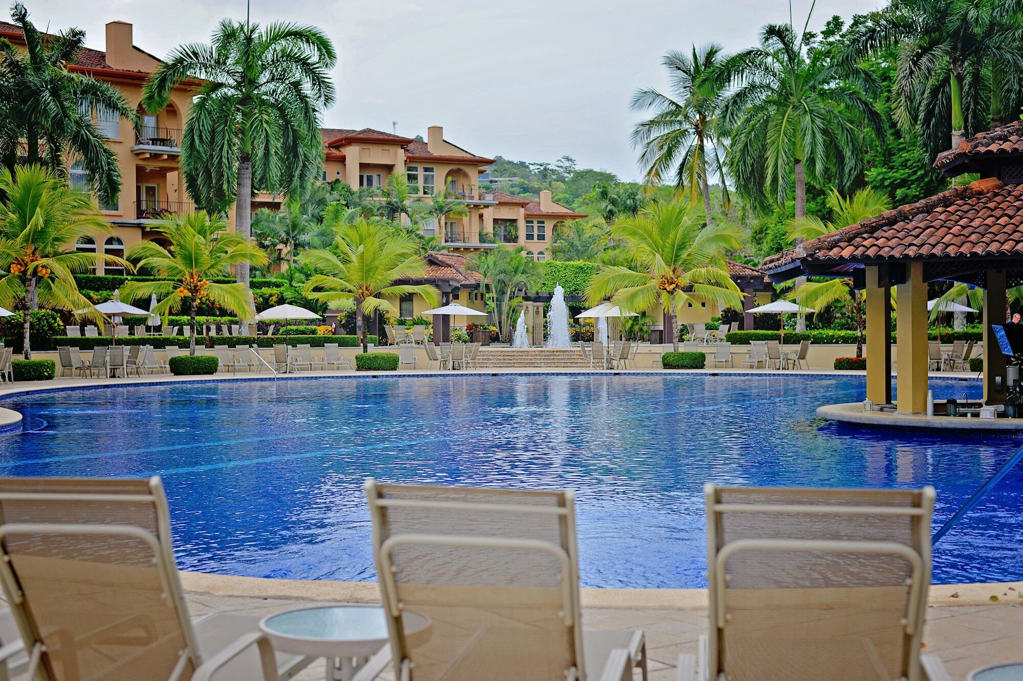 Hrg Condos At Los Suenos Jacó Esterno foto